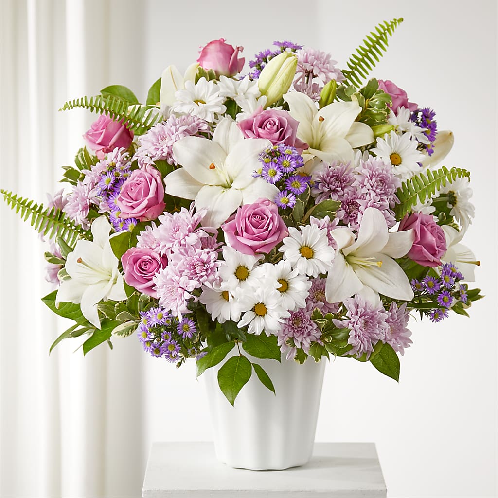 Warmest Thoughts Tabletop Basket – Simply Gorgeous Flowers, Harvey LA